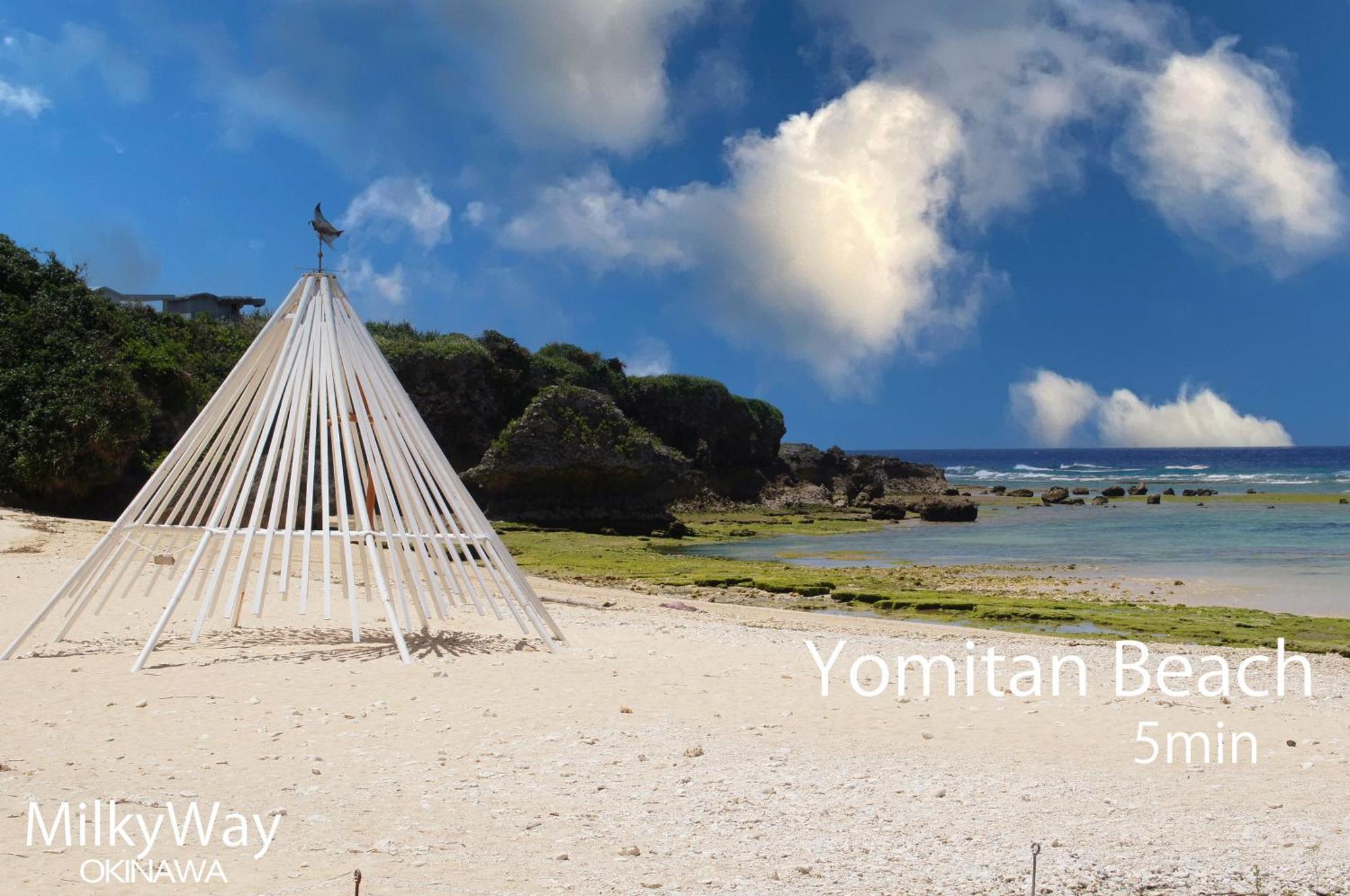 Okinawa Milky Way Villa Yomitan Eksteriør billede