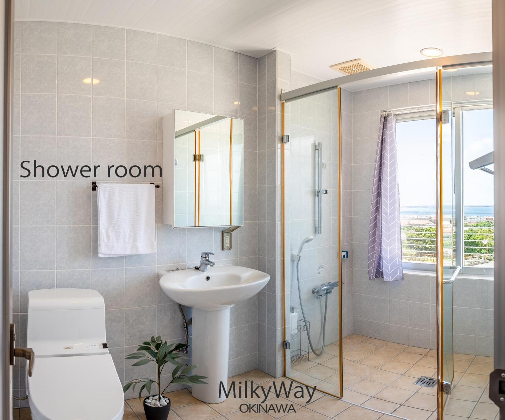 Okinawa Milky Way Villa Yomitan Eksteriør billede