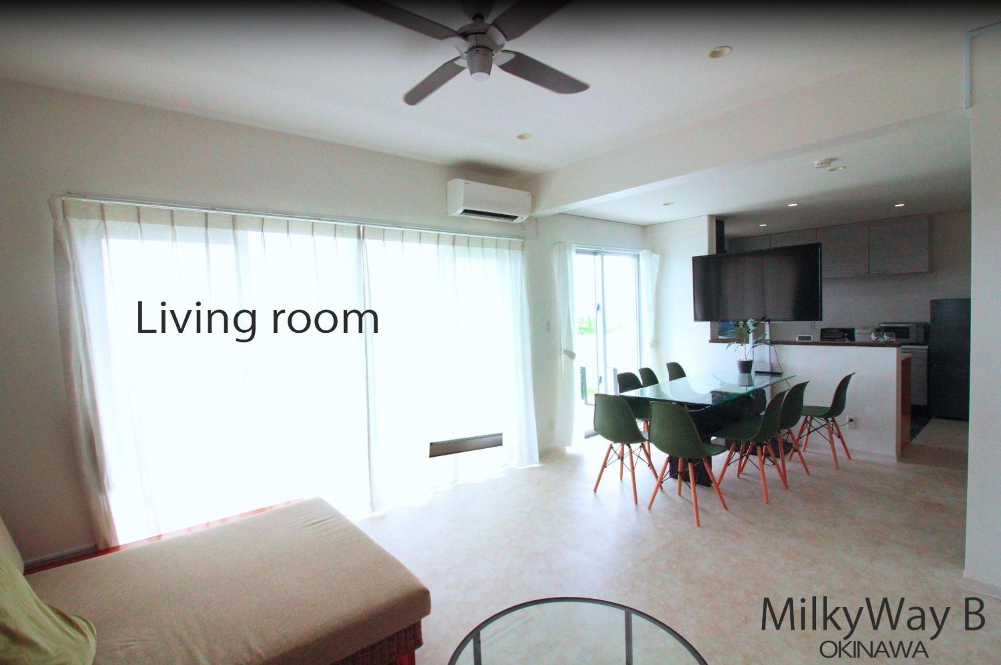 Okinawa Milky Way Villa Yomitan Eksteriør billede